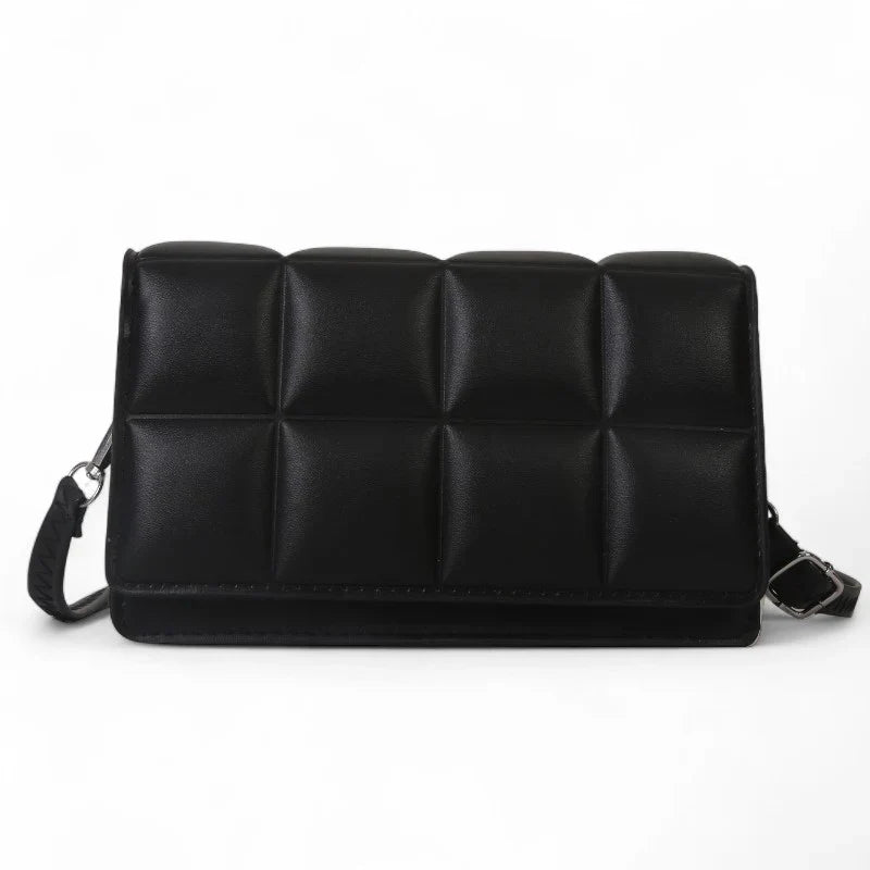 petit sac à main en cuir matelassé noir 