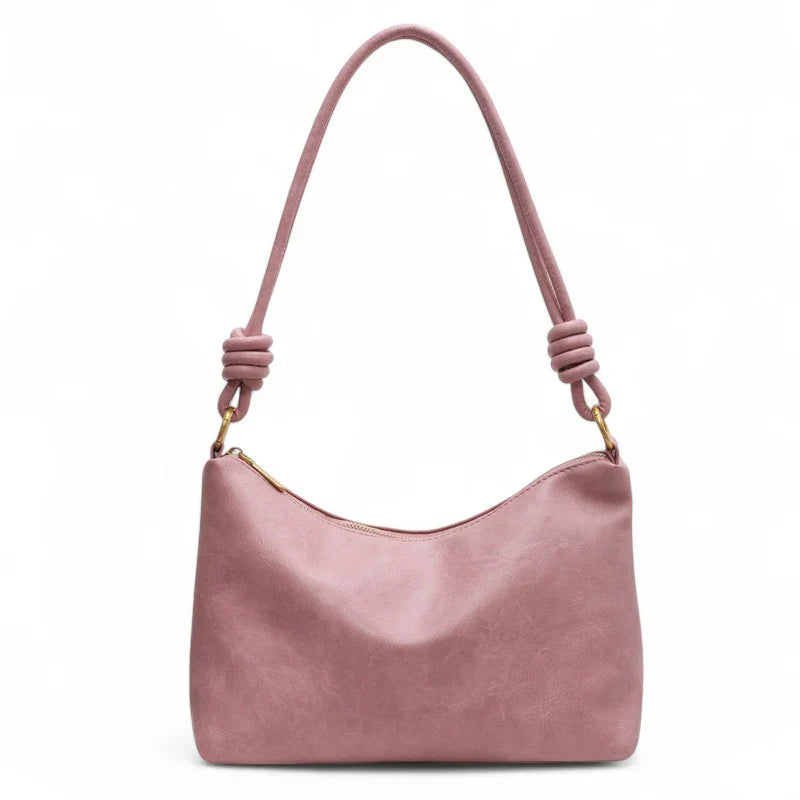 Sac à main femme ISA en cuir souple rose élégant, spacieux et chic, parfait pour transporter ordinateur, cahiers et essentiels avec style et confort au quotidien.