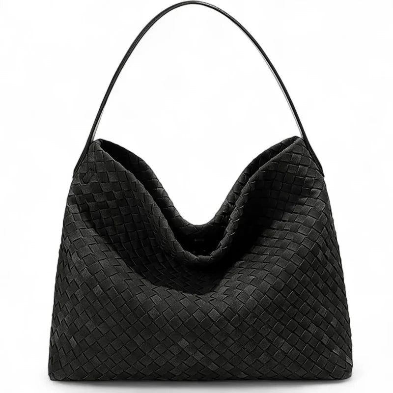 Découvrez MIKA, sac cabas tissé noir grand format pour femmes actives : chic, pratique, compatible ordinateur 15”. Parfait au quotidien !